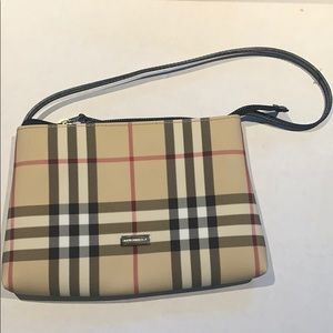 Burberry Nova Pochette Handbag